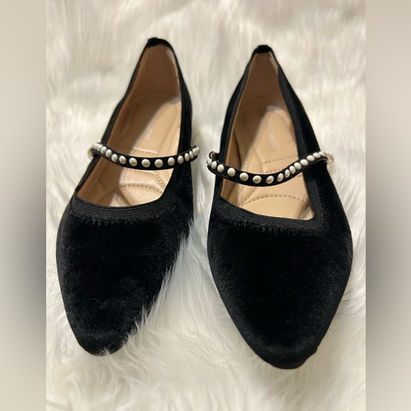 Adrienne Vittadini Shoes - Adrienne Vittadini Elegant Black Velvet Mary Jane Shoes